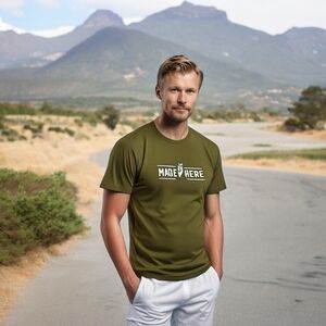 New MADE HERE The General Cotton Men’s Tee Cargo Green Short Sleeve T-Shirt